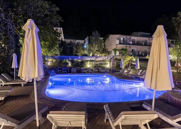 Jenny, Hotel