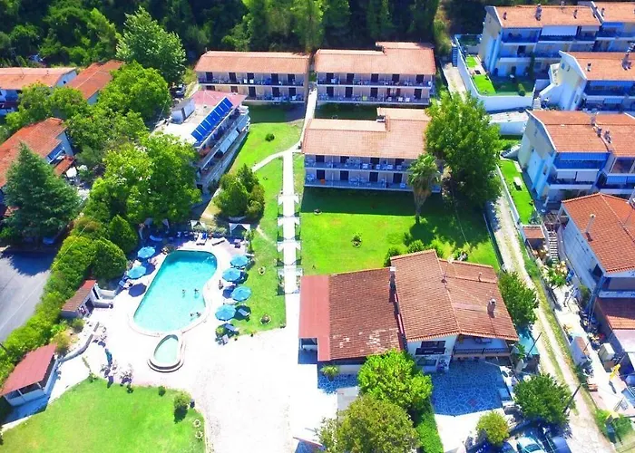 Jenny, Hotel 3*